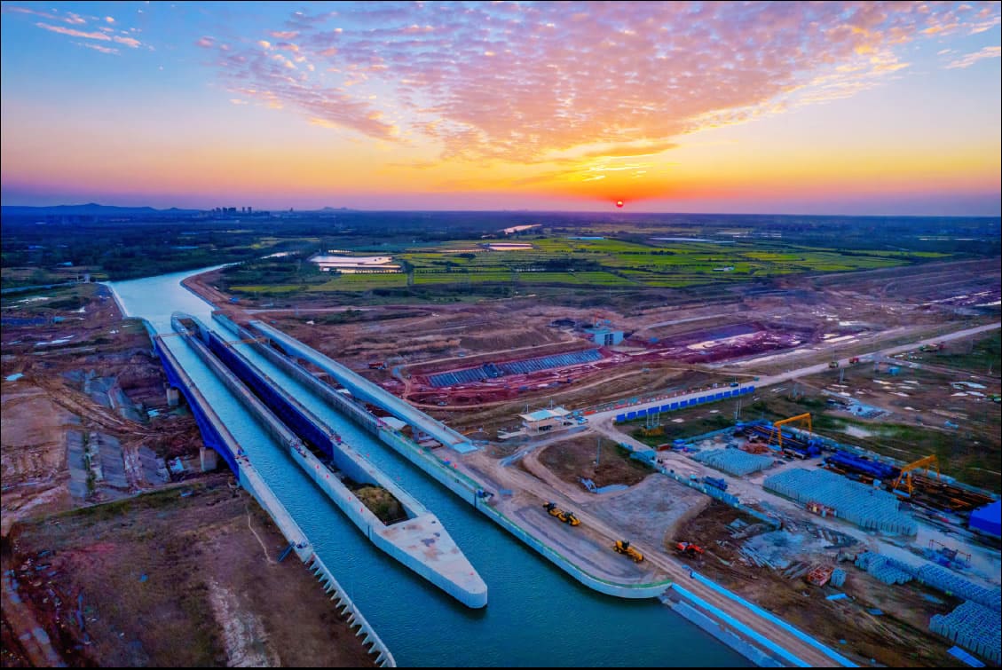 The Pihe Main Canal Aqueduct, China